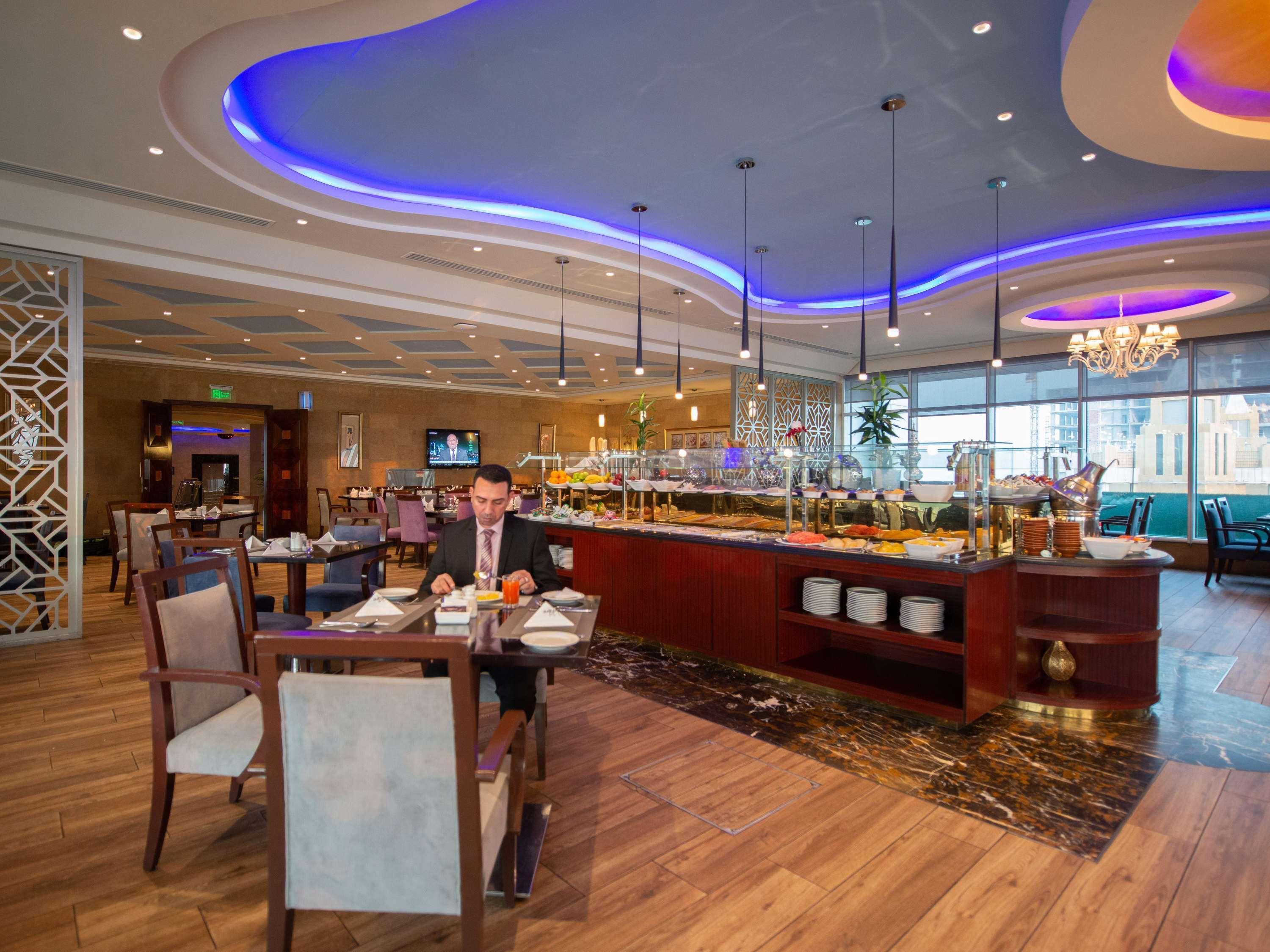 Mercure Corniche Al Khobar Exterior photo