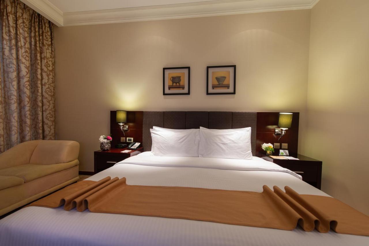 Mercure Corniche Al Khobar Exterior photo