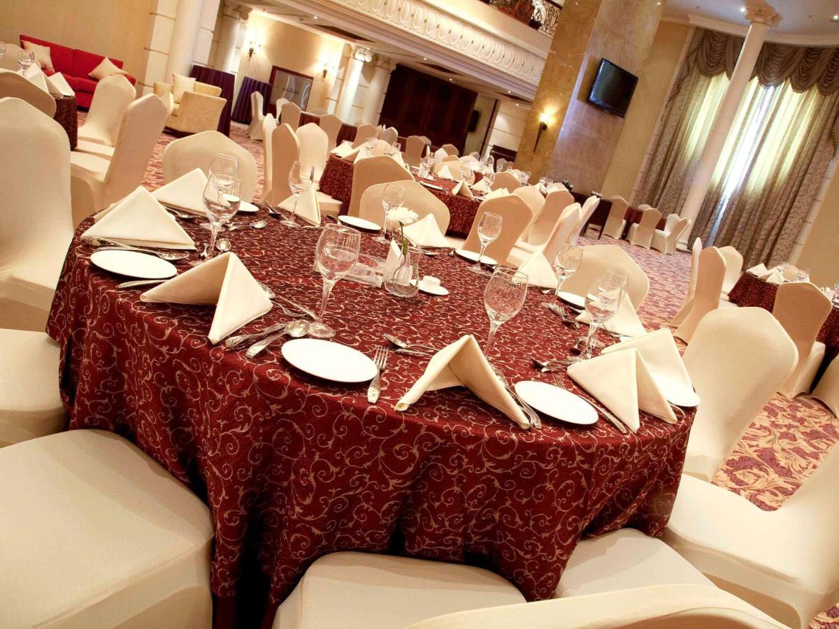 Mercure Corniche Al Khobar Exterior photo